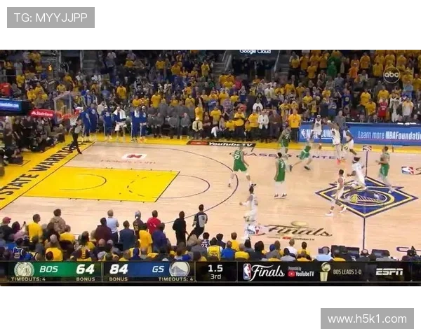 乔丹·普尔突破拉开差距 提升球队关键回合得分效率