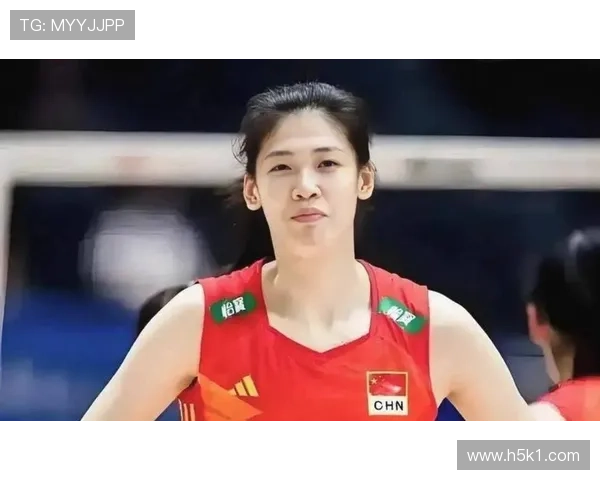 李盈莹训练完直接拎爱马仕去吃米其林，这姐的日常比偶像剧还敢拍