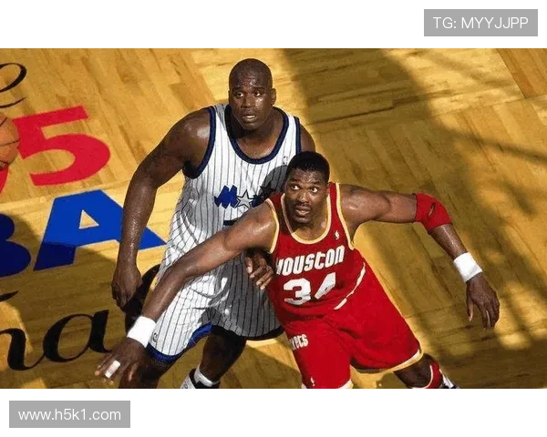 帕里什内线高效输出，对比贾巴尔低位防守显差异